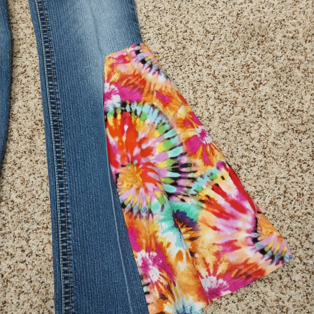 3348 Size 11 Old Navy Upcycled Bell Bottoms in Orange, Yellow and Pink Tie Dye. - Picture 2 of 5